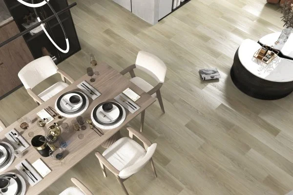 Кварц-виниловая плитка Refloor Fargo Comfort 2101-05 Вяз Оксфорд в Екатеринбурге