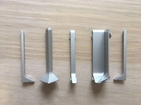 Соединитель для плинтуса ЭлитПроф Плоский 100 (Алюм) в Екатеринбурге