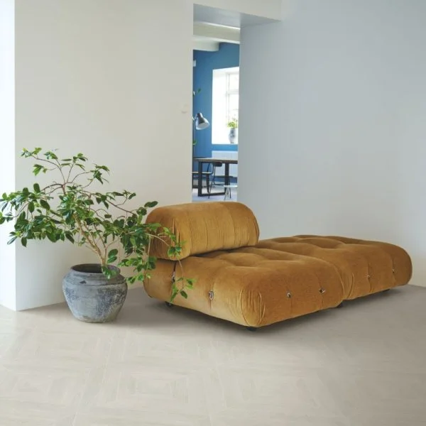 Ламинат Pergo Chevron 12 Pro Дуб Морозный Патинированный L1254-04157 в Екатеринбурге