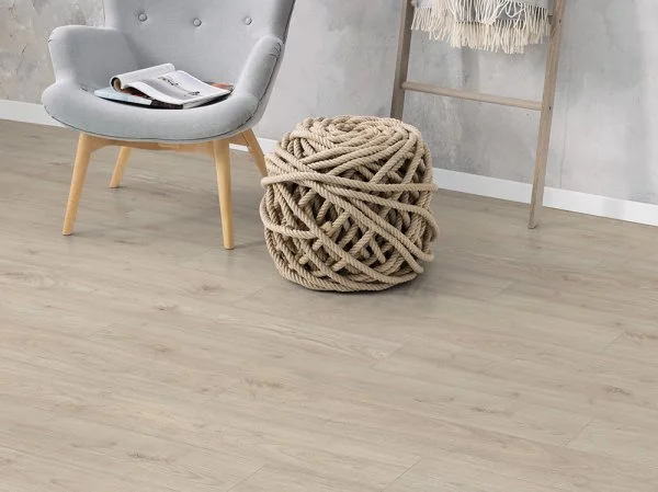 Ламинат Egger PRO 8/33 4V Вуд Ашкрофт EPL039 в Екатеринбурге