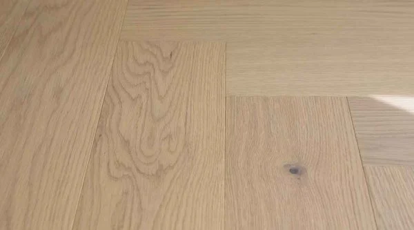 Паркетная доска Auswood Travel Herringbone Oak Malta в Екатеринбурге