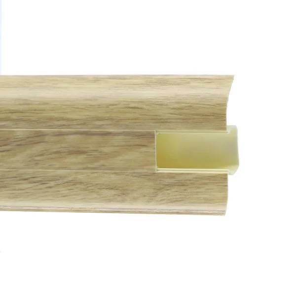 Пластиковый плинтус Royce №819 Дуб Летний (58х22х2200мм) в Екатеринбурге