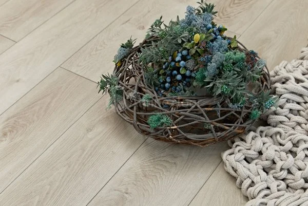 Кварц-виниловая плитка Alpine Floor Premium XL Дуб Белая Ночь ЕСО 7-2, 8 мм. 43 класс в Екатеринбурге