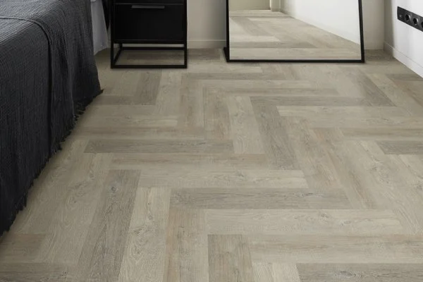 Виниловый пол Floor Factor Herringbone Graphite Oak в Екатеринбурге