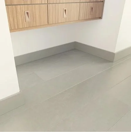 Плинтус NMC Wallstyl FD2S (110х15х2000 мм) в Екатеринбурге