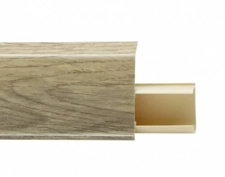 Пластиковый плинтус Royce №530 Дуб Пекан (55х23х2200мм) в Екатеринбурге