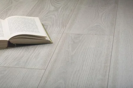 Ламинат Kronopol Platinium Milo 3034 Ferrara Oak в Екатеринбурге