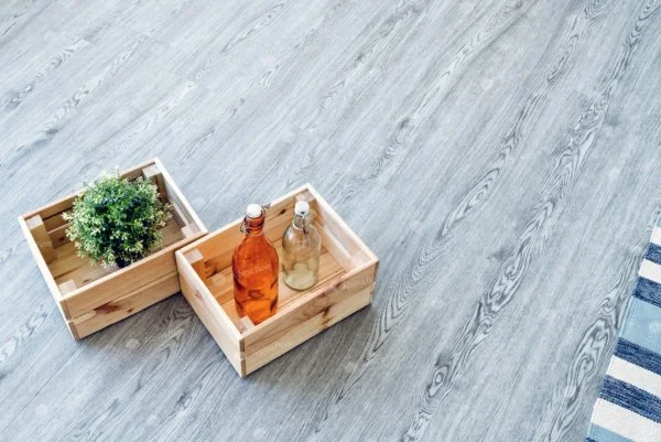 Каменно-полимерная плитка Alpine Floor Classic Ясень ECO 134-6, 4мм 43 класс в Екатеринбурге