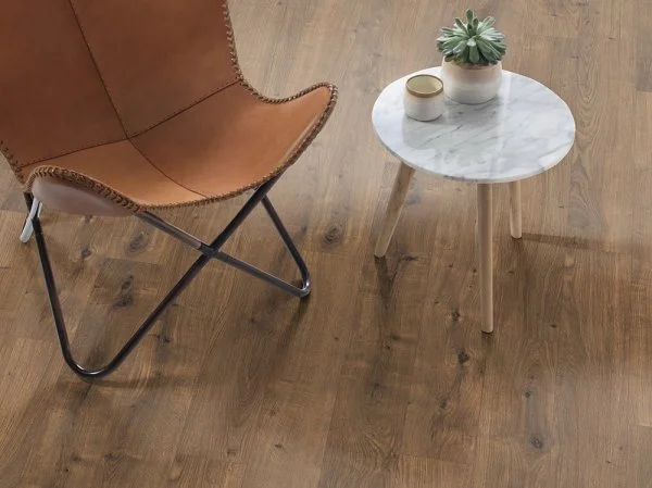 Ламинат Egger PRO 8/32 V4 Дуб Даннингтон тёмный EPL075 в Екатеринбурге